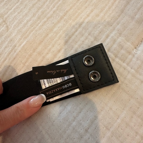 BCBGMAXAZRIA Black Waist belt elastic black crystal - Picture 3 of 3